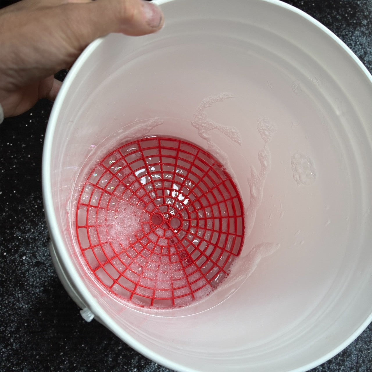 Detail-Lab 20L Heavy-Duty Detailing Bucket + Red Grit Guard
